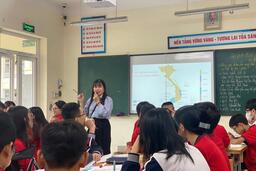 TỔ SỬ - ĐỊA TRƯỜNG THCS DỊCH VỌNG HẬU TỔ CHỨC THÀNH CÔNG CHUYÊN ĐỀ “PHÁT HUY TÍNH TÍCH CỰC, CHỦ ĐỘNG CỦA HỌC SINH TRONG HỌC TẬP LỊCH SỬ - ĐỊA LÍ”