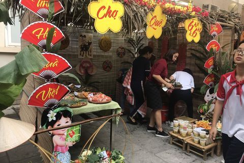 XUÂN VỀ VỚI NGÔI TRƯỜNG DỊCH VỌNG HẬU